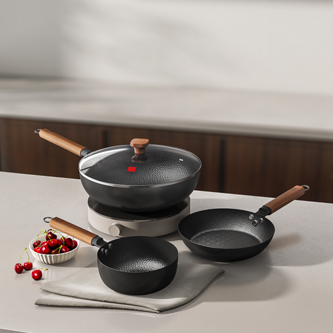 Sanho Hammered Iron Wok - Sanho